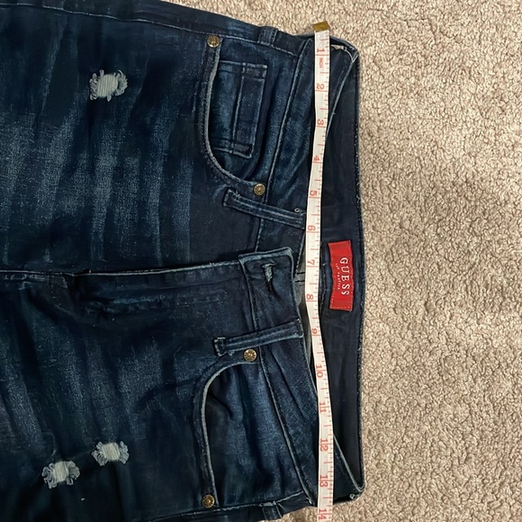 Guess high waist Jean size 28 - Picture 7 of 7